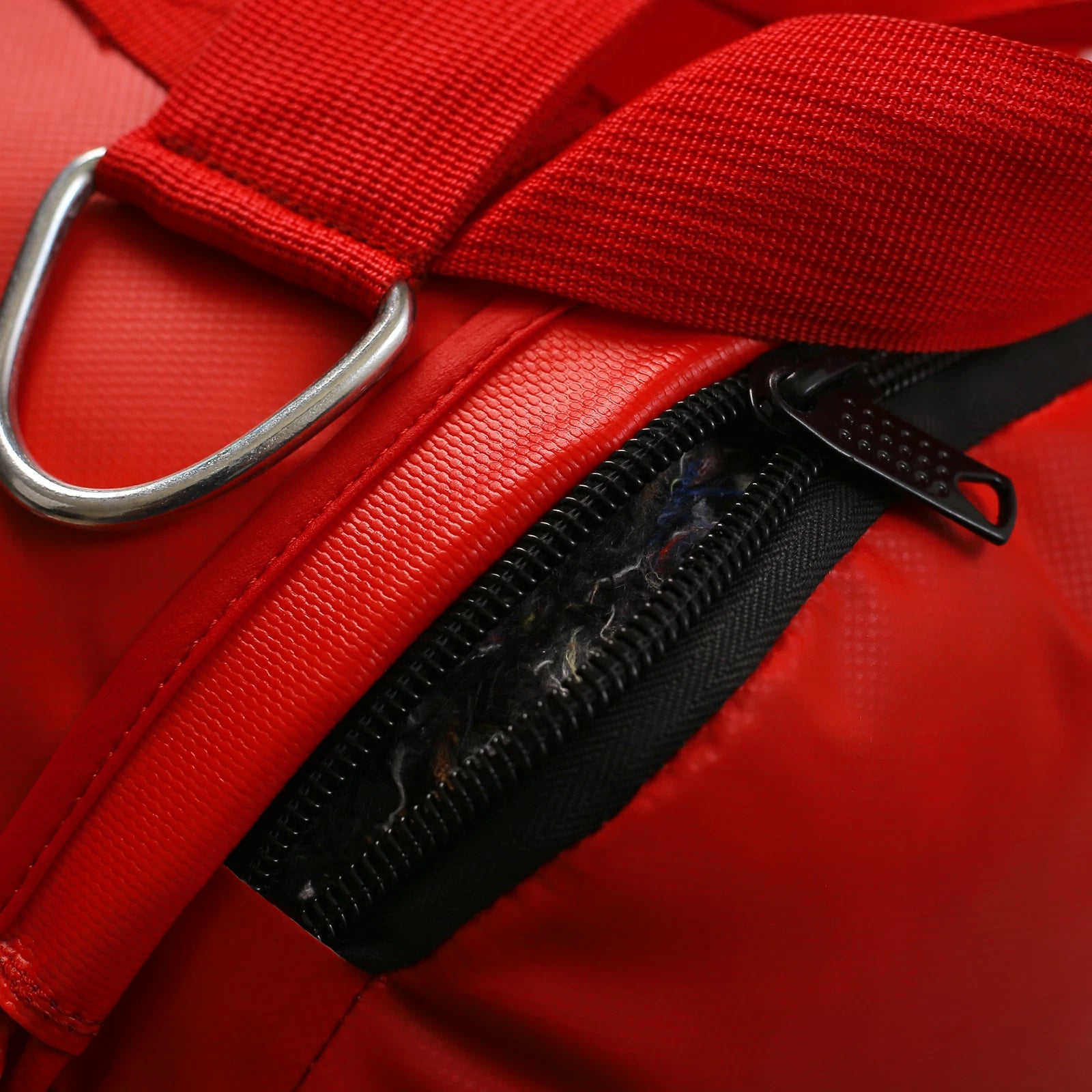 DAAN MMA Red Vinyl Boxing Punching Bag